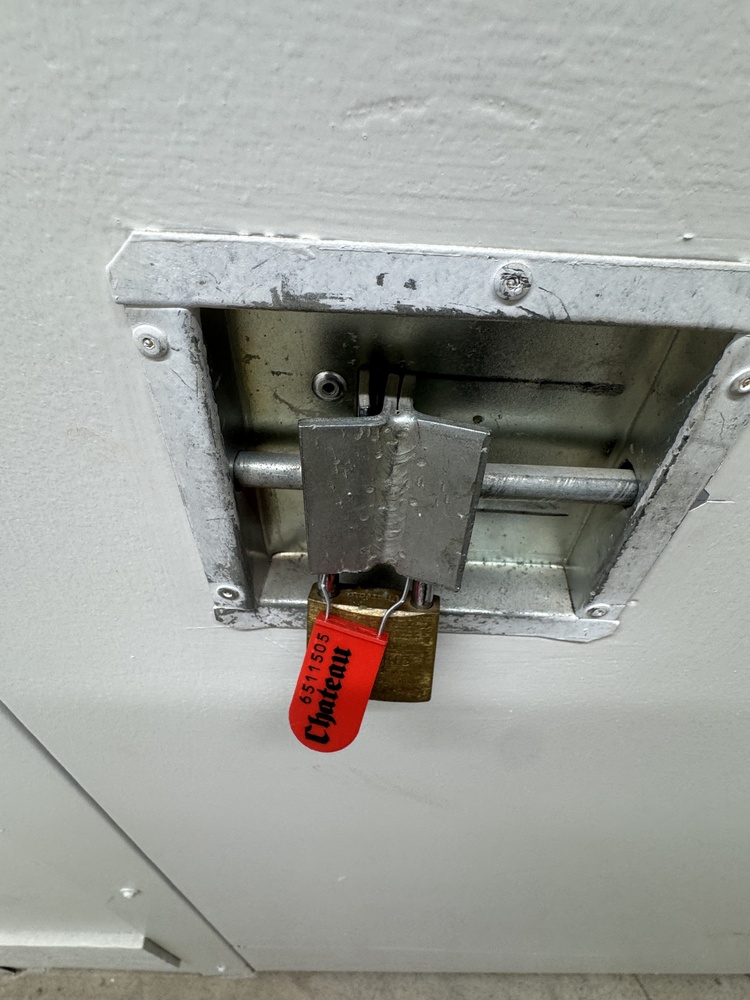 Public Storage P0016 -Timberlea Blvd  auction IB-4643