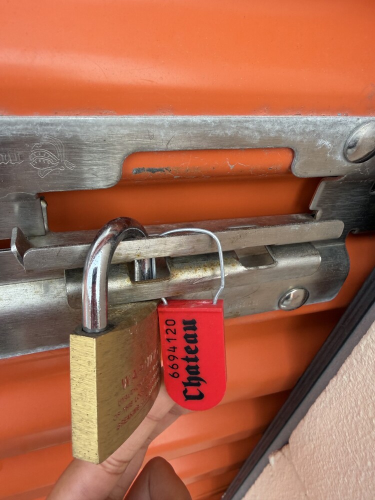 Public Storage P0017 -Derry Rd E  auction IB-5666