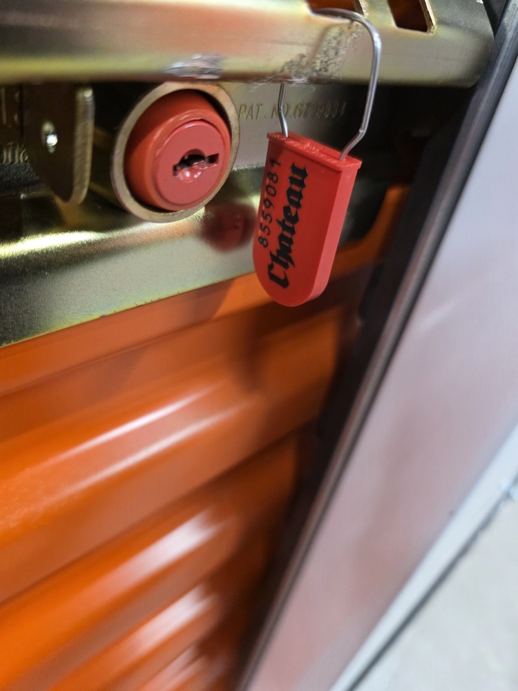 Public Storage P0059 - Romina Dr.  auction IB-7571