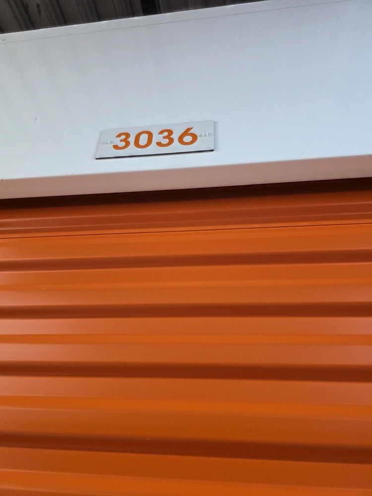 Public Storage P0059 - Romina Dr.  auction IB-8639