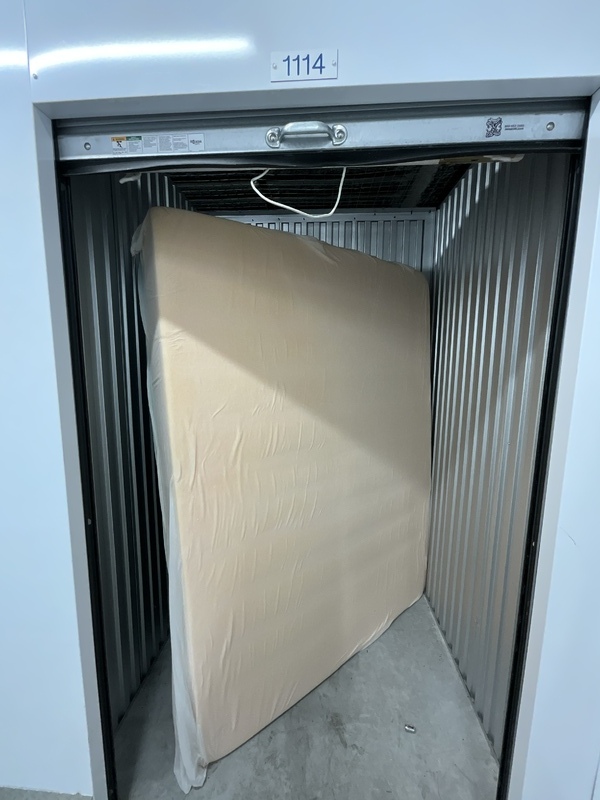 SmartStop Self Storage -  Fox St Oshawa  auction IB-1950