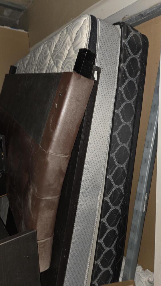 Public Storage P0031-rue d`Iberville  auction IB-4465 50