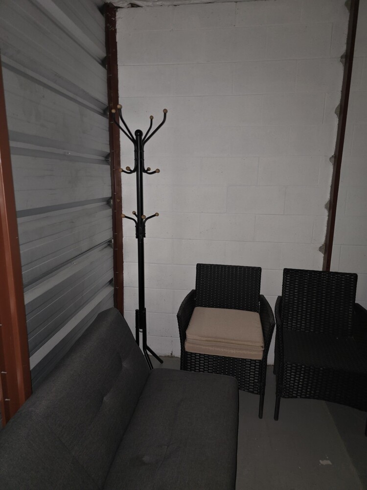 3003 -StorageMart  Adelaide St  auction IB-3241