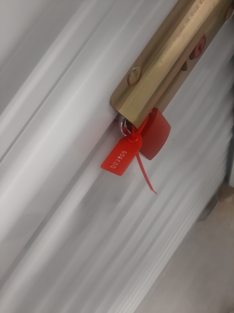 SmartStop Self Storage - East York Wicksteed  auction IB-9606