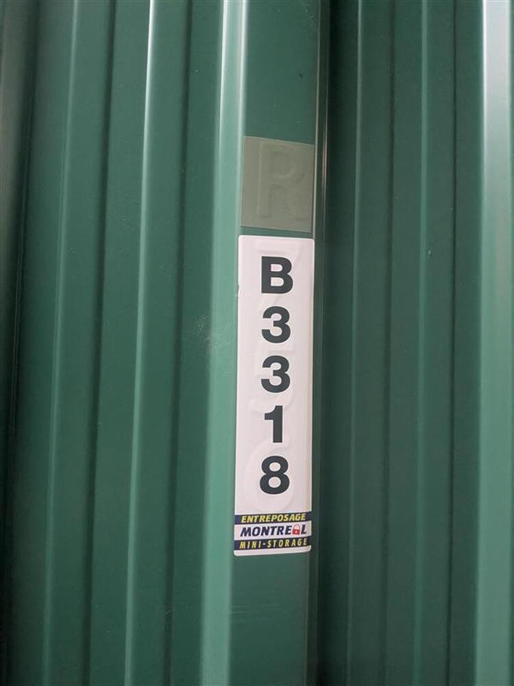 Montreal Mini-Storage - Beaumont  auction IB-5156