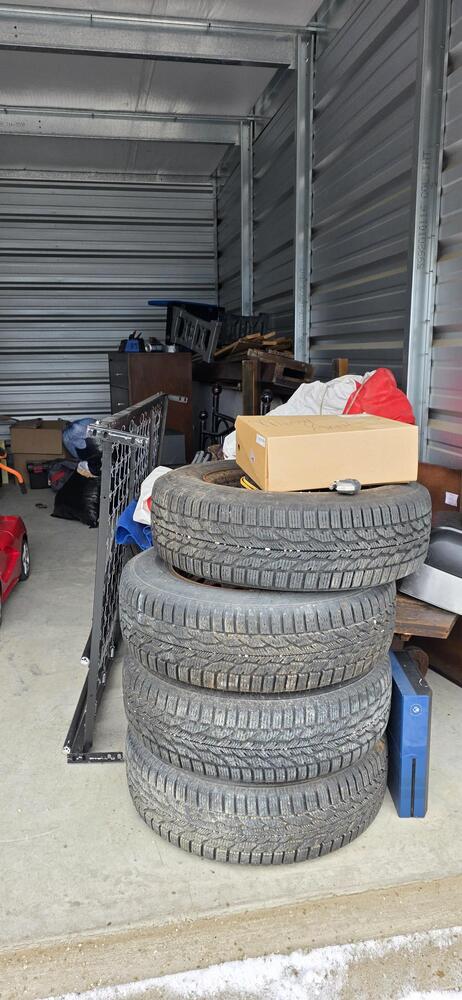 SmartStop Self Storage - 29 McKenzie Cres  auction IB-5459 10