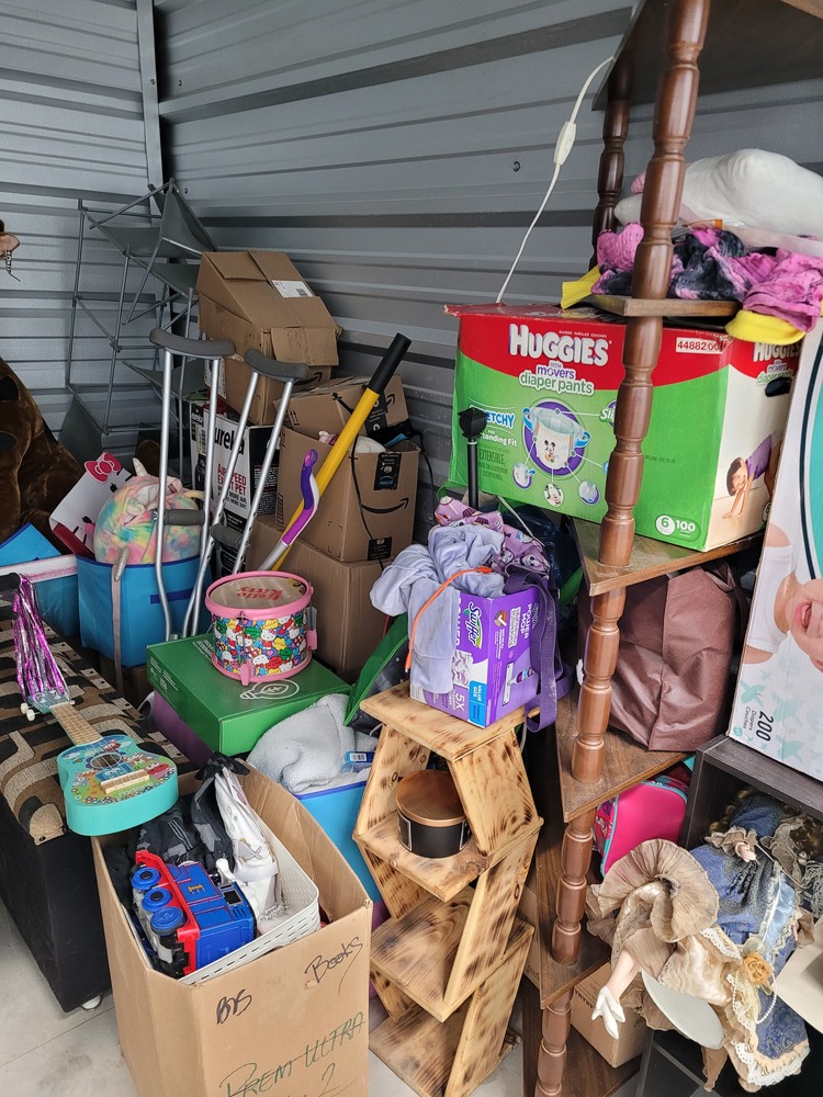 Stanley Storage - Niagara Falls  auction IB-7820 40