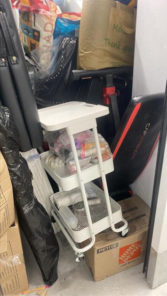 Montreal Mini-Storage - Dollard  auction IB-8734 10