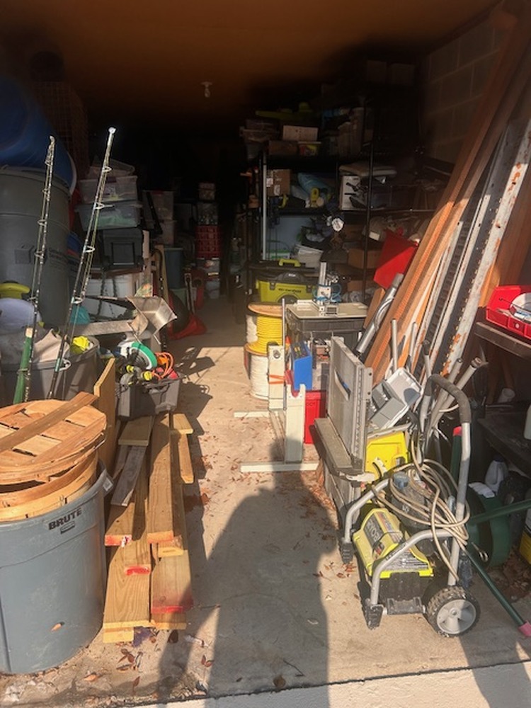 Advantage Self Storage - Piney Creek Chester MD  auction IB-3509 100