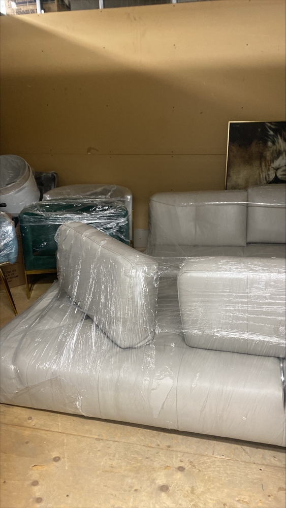 Montreal Mini-Storage - Victoria  auction IB-7702 10