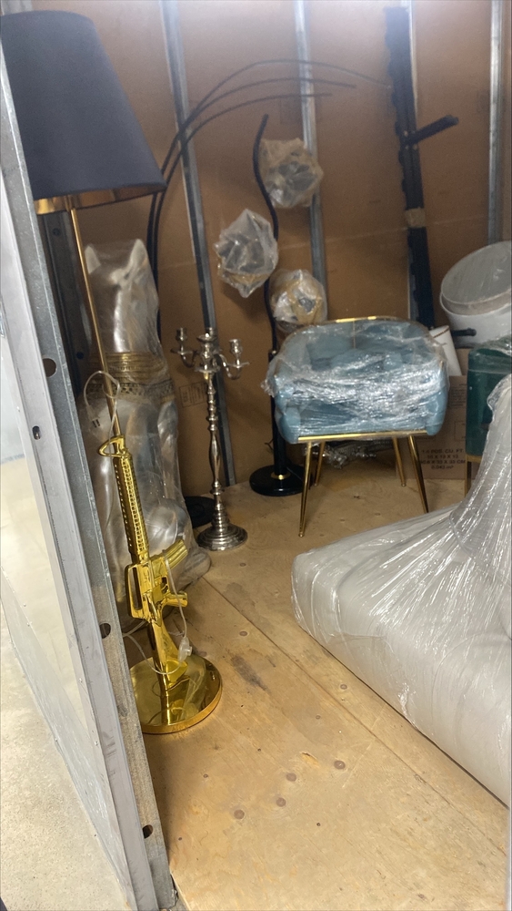 Montreal Mini-Storage - Victoria  auction IB-7702 50