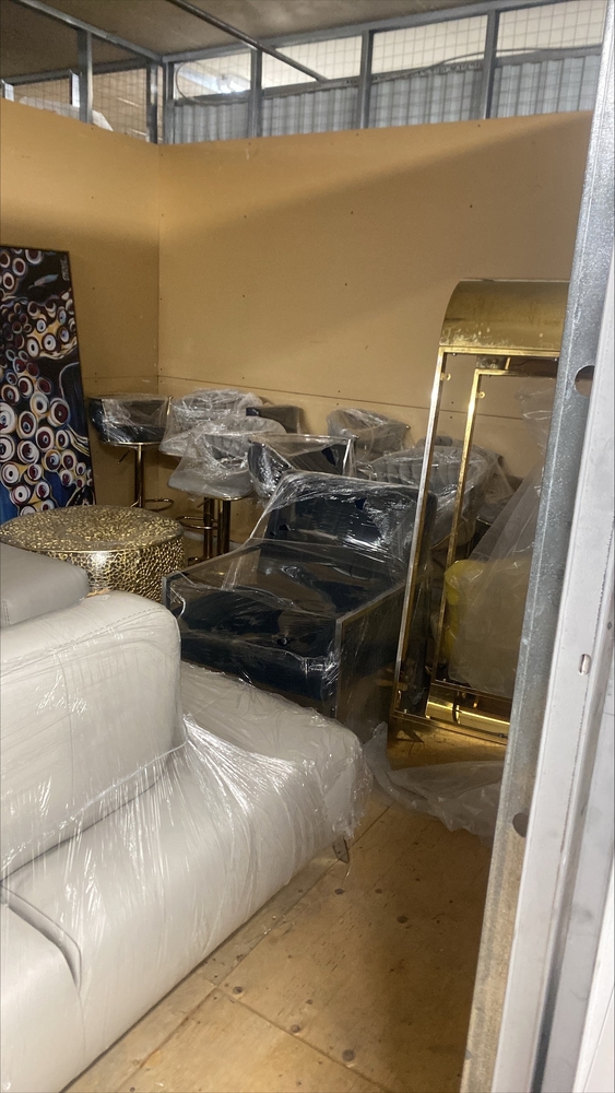 Montreal Mini-Storage - Victoria  auction IB-7702 70