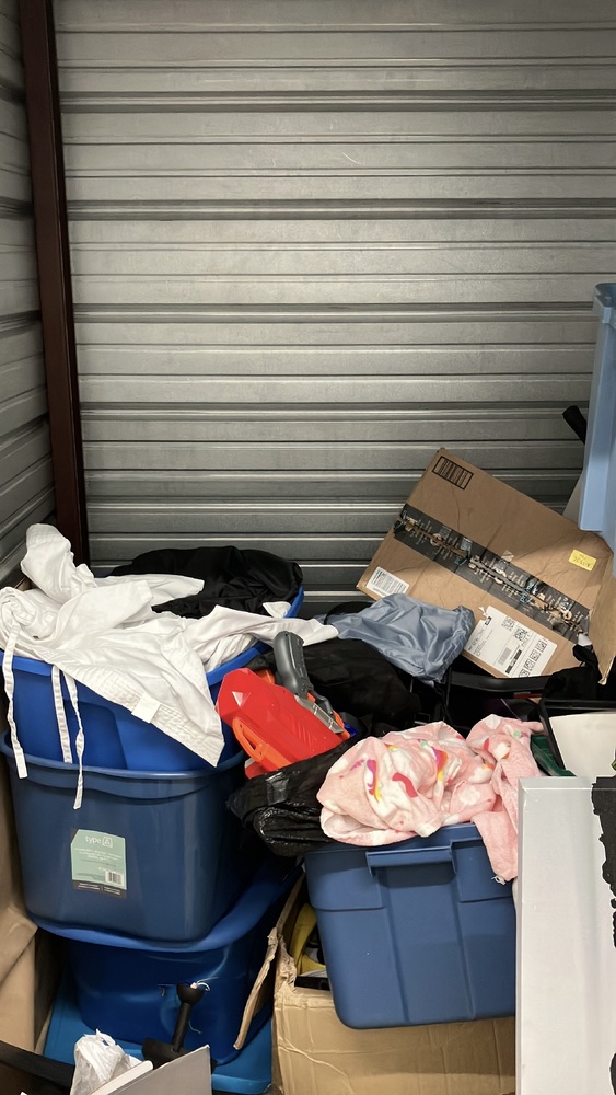 Advanced Self Storage  - North Vancouver  auction IB-4484 20