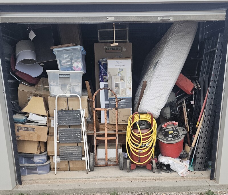 Bradley Storage  auction IB-5600