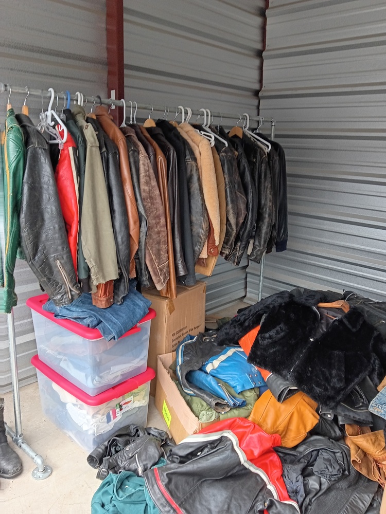 Public Storage P0064 - Safari Rd  auction IB-2342 50