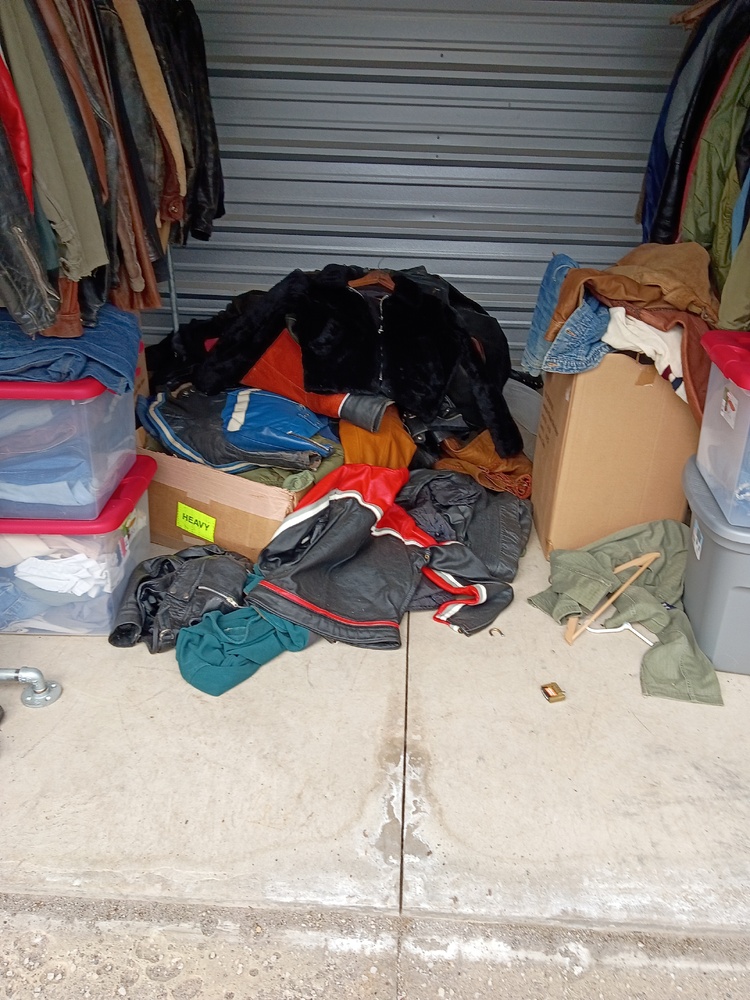 Public Storage P0064 - Safari Rd  auction IB-2342 60