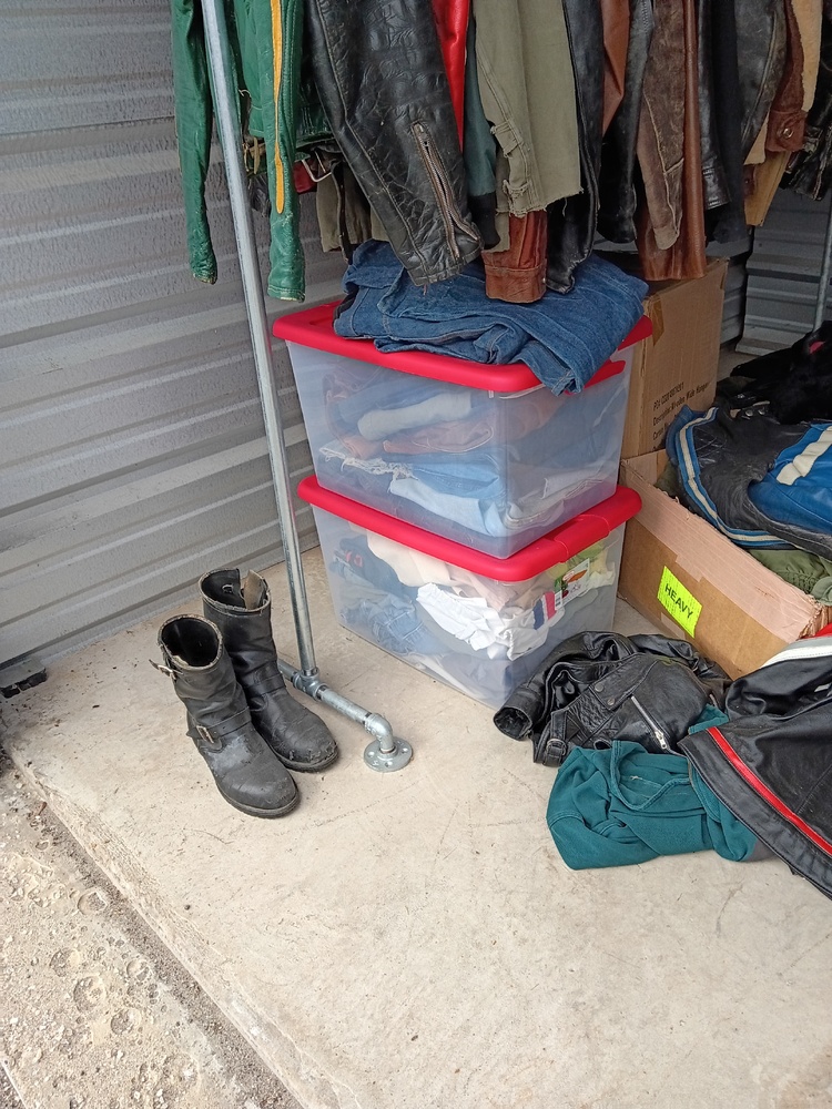 Public Storage P0064 - Safari Rd  auction IB-2342 80