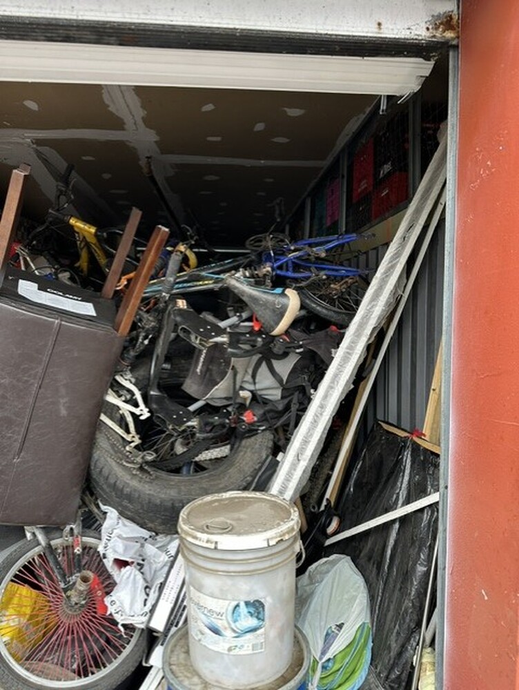 3102 - StorageMart St-Leonard  auction IB-8733