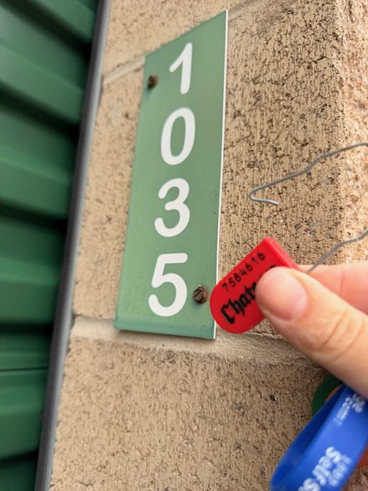 1-800-Self-Storage.com of  Melvindale, Michigan  auction IB-3562