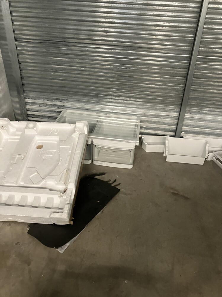 3007 - StorageMart Evans Ave Etobicoke  auction IB-7427 10