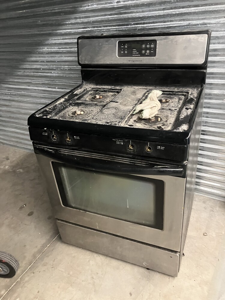 3007 - StorageMart Evans Ave Etobicoke  auction IB-7427 40