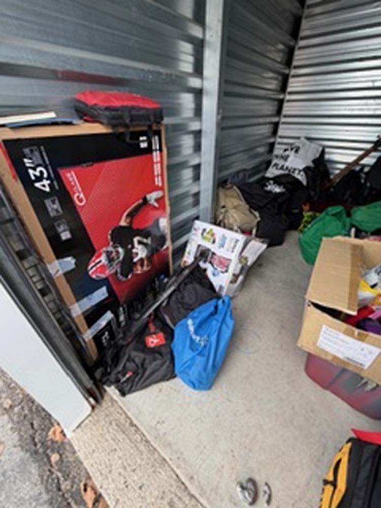 3001 - StorageMart Commissioners Rd W  auction IB-4802 30