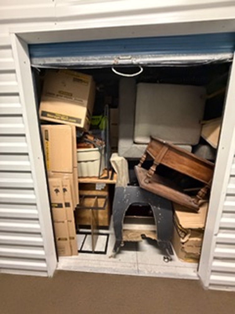 3001 - StorageMart Commissioners Rd W  auction IB-7397