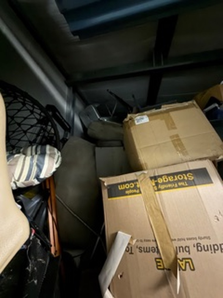 3001 - StorageMart Commissioners Rd W  auction IB-7397 80