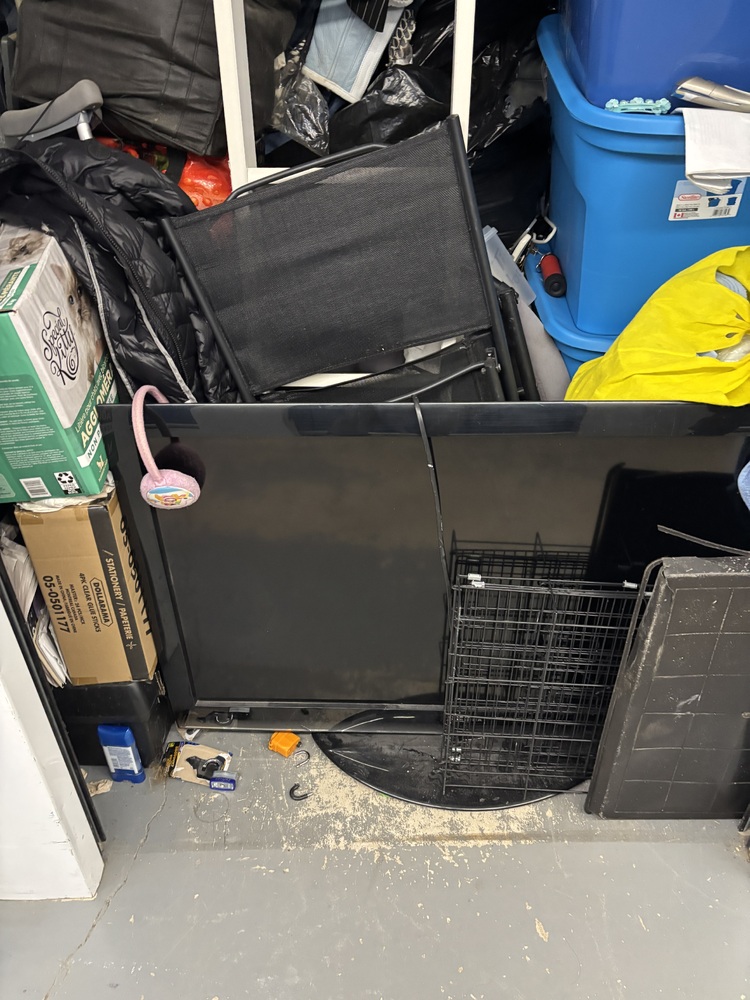 2750 - StorageMart Morrow Rd. Barrie  auction IB-1549