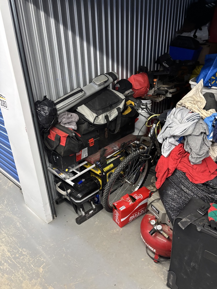 2750 - StorageMart Morrow Rd. Barrie  auction IB-9510 100