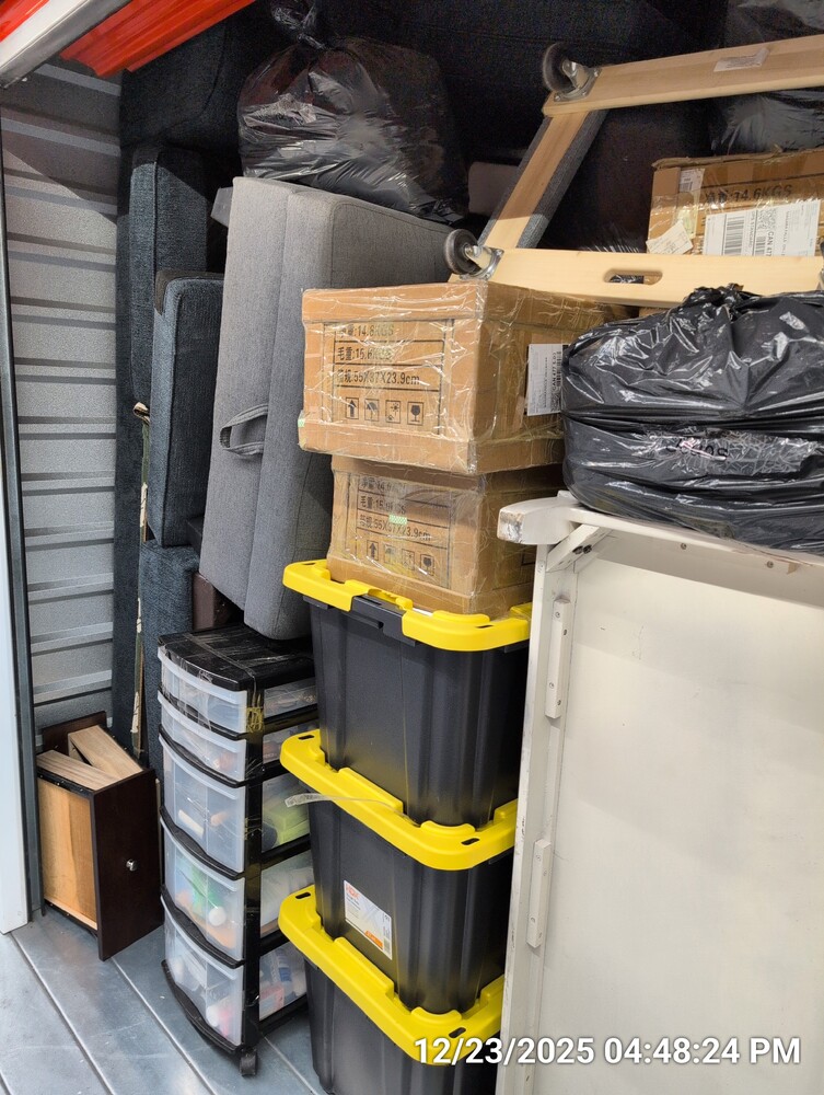 Storage of Niagara Falls   auction IB-4269