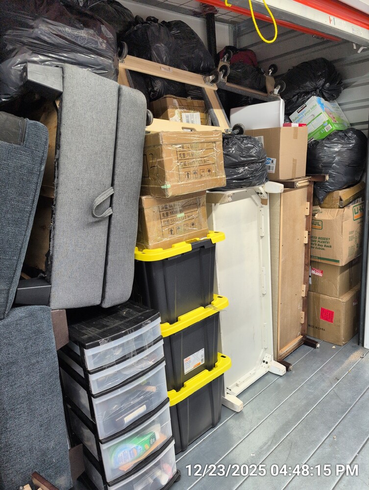 Storage of Niagara Falls   auction IB-4269 40