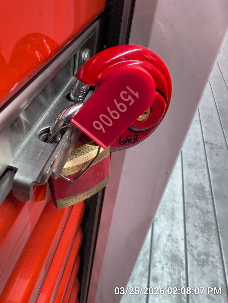 Storage of Niagara Falls   auction IB-4700