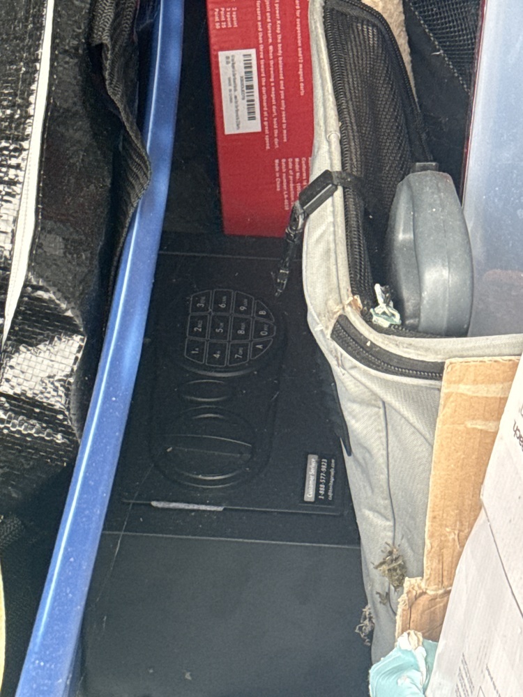 Air Base Mini Storage - Dover  auction IB-9814 60