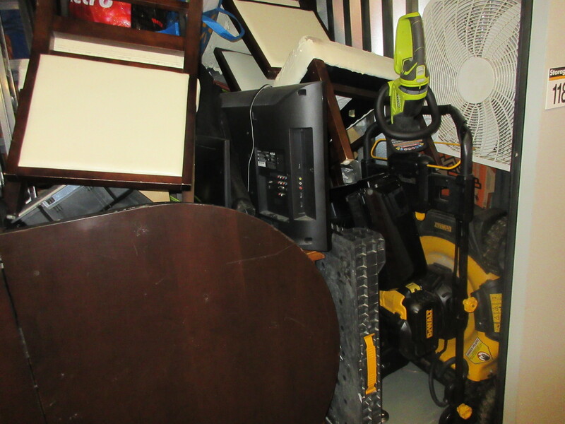 3024 - StorageMart Arrow Rd  auction IB-4817 20