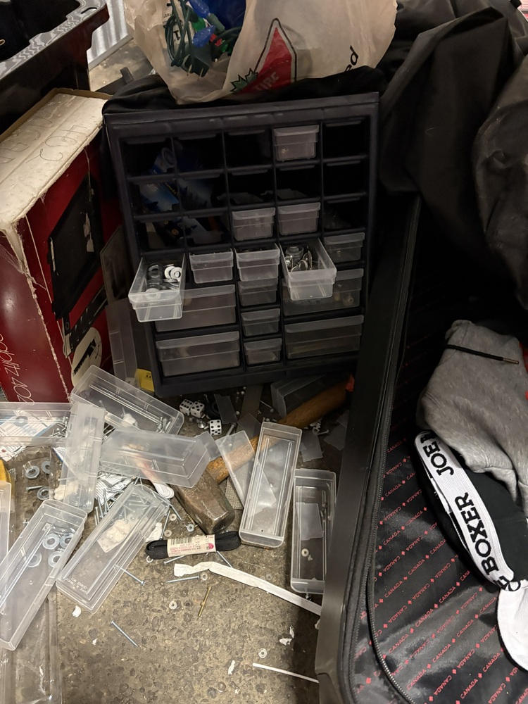 3311 - StorageMart 132 Ave NW & Fort Road  auction IB-9575 10