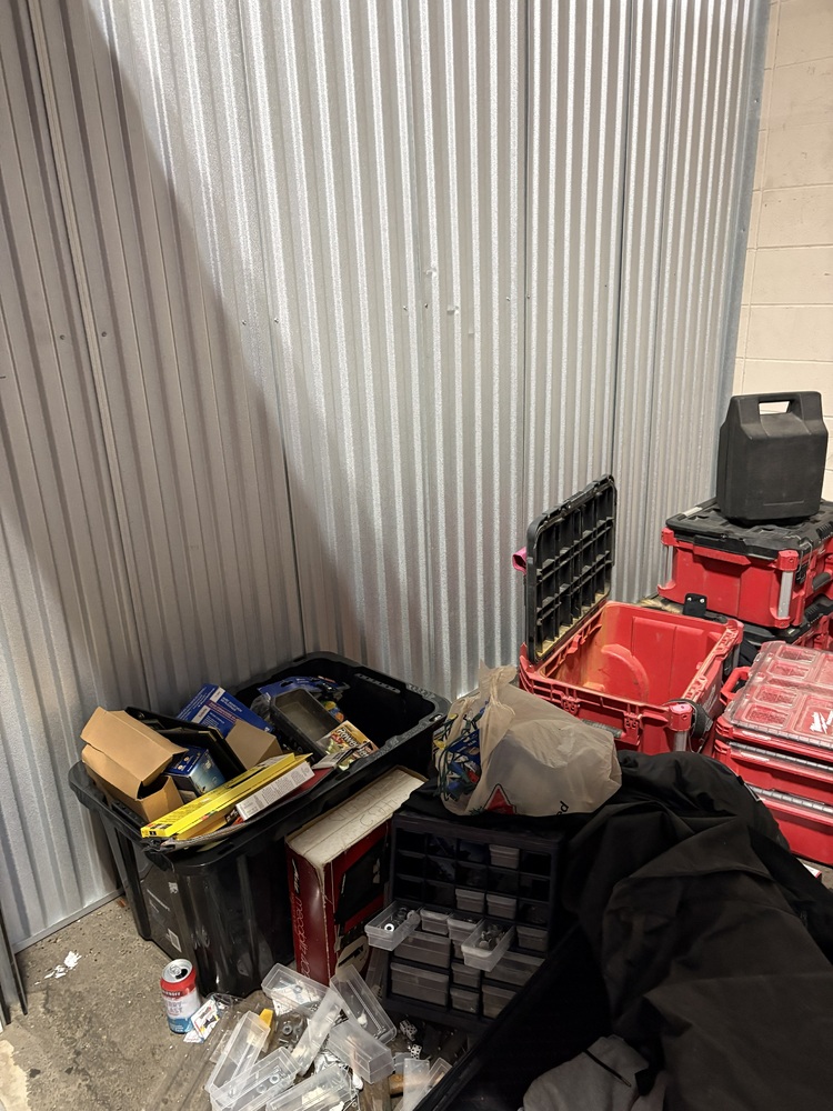 3311 - StorageMart 132 Ave NW & Fort Road  auction IB-9575 30