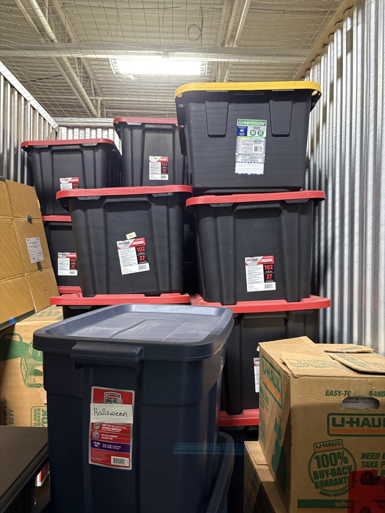 3311 - StorageMart 132 Ave NW & Fort Road  auction IB-8781