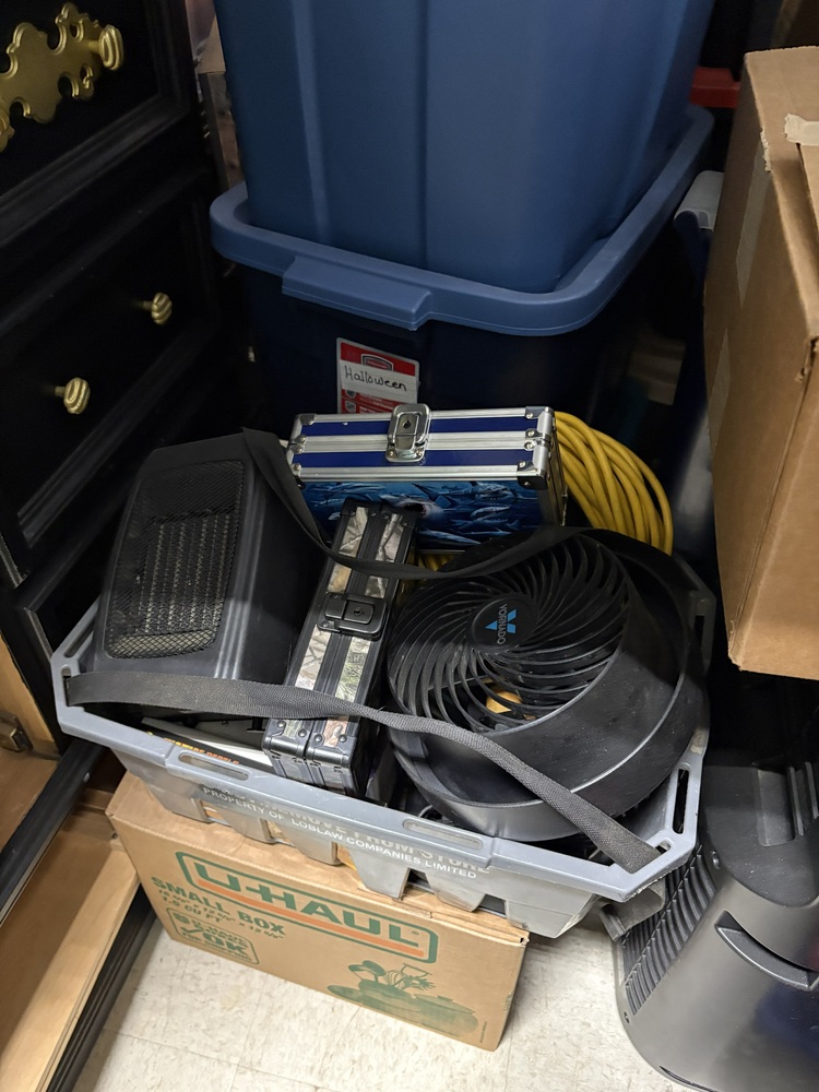 3311 - StorageMart 132 Ave NW & Fort Road  auction IB-8781 30