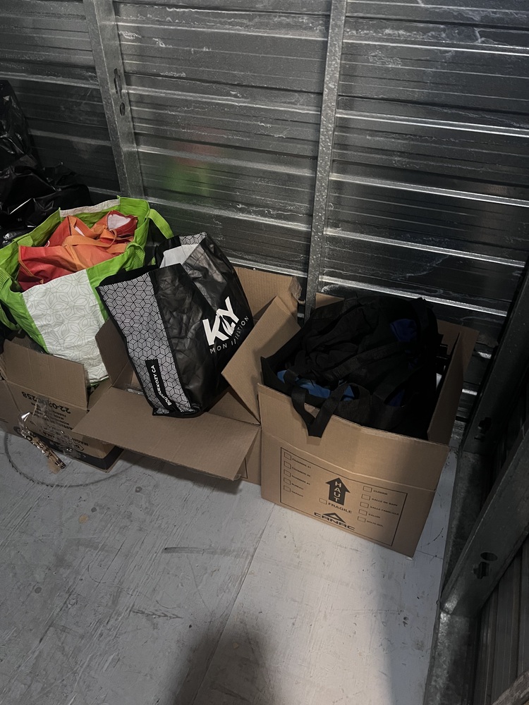 3106 - StorageMart St-Hubert  auction IB-2104 30