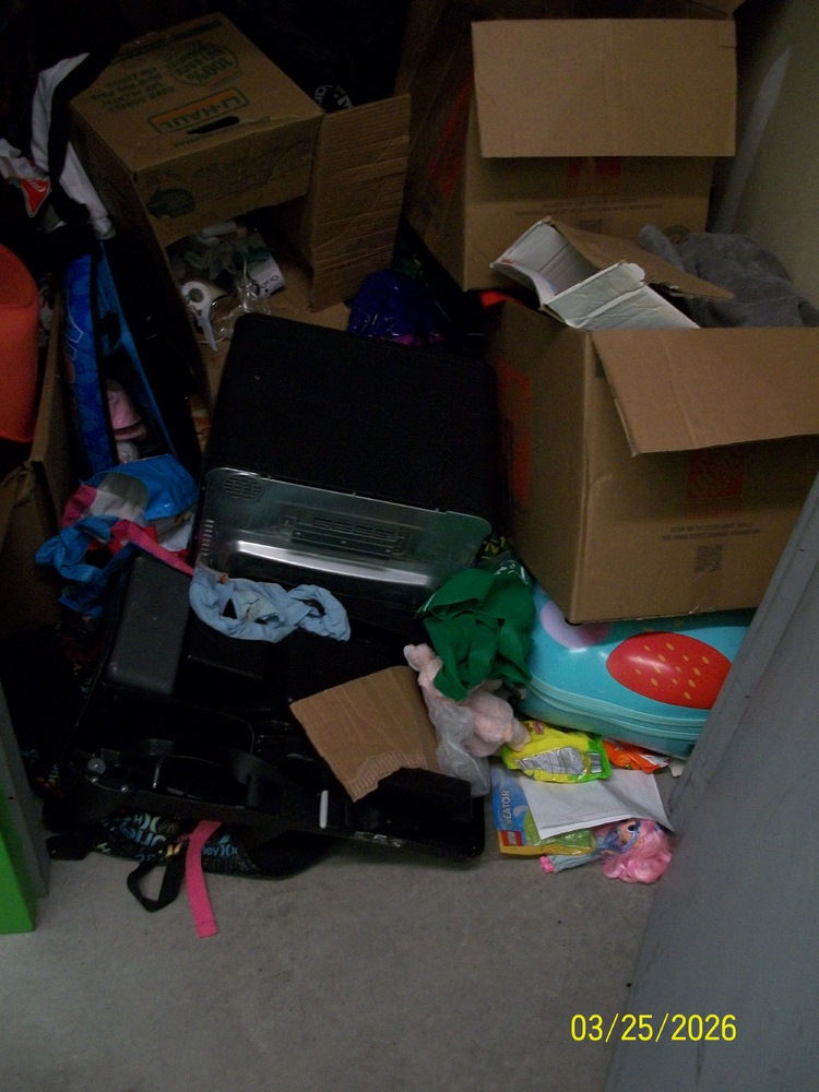 3203 - StorageMart Ring Rd & Mc Donald    auction IB-2318 20