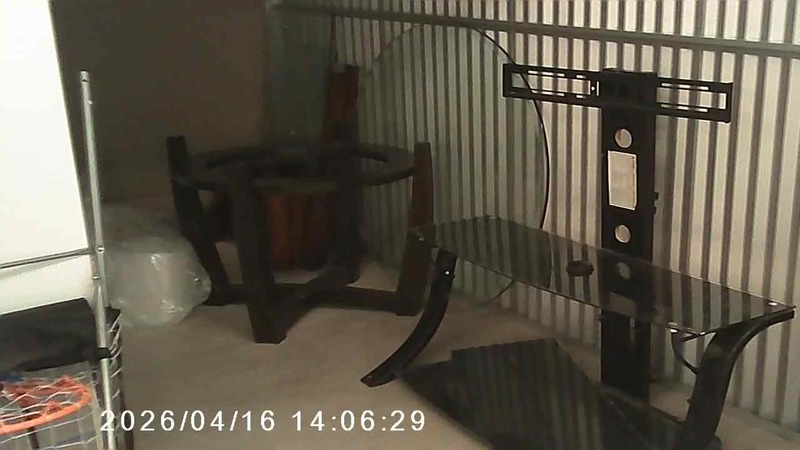 3002 -StorageMart  Wonderland Rd S  auction IB-8121 40