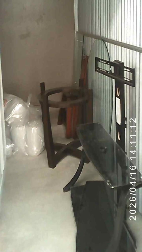 3002 -StorageMart  Wonderland Rd S  auction IB-8121 30