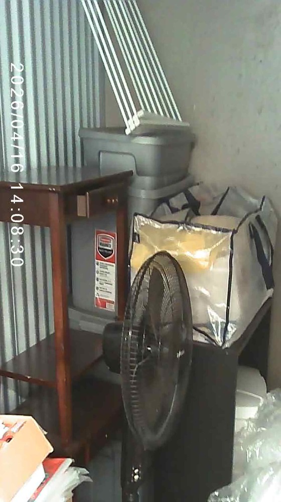 3002 -StorageMart  Wonderland Rd S  auction IB-8121 60