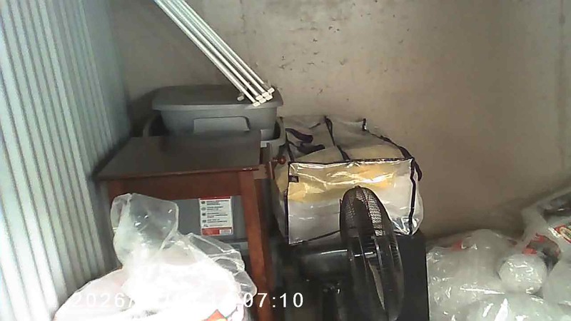 3002 -StorageMart  Wonderland Rd S  auction IB-8121 90