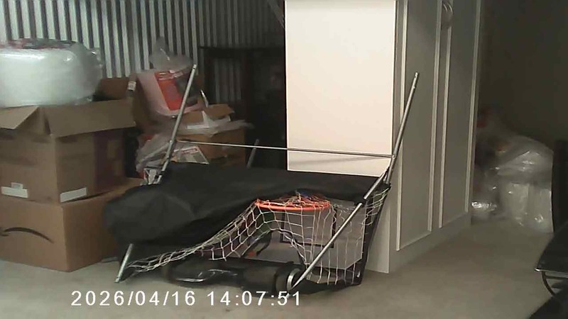 3002 -StorageMart  Wonderland Rd S  auction IB-8121 100