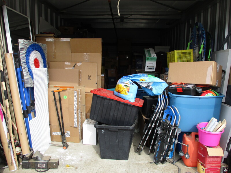 3201 -StorageMart  Hwy 11 & Clarence Ave S   auction IB-7680 40
