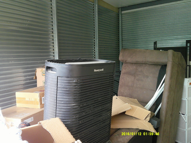 3204 - StorageMart Circle Dr and 11th St W   auction IB-8255 40