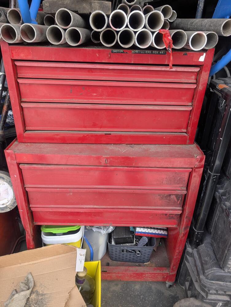 2552 - StorageMart Winterburn RD and 115 Ave  auction IB-1212 50