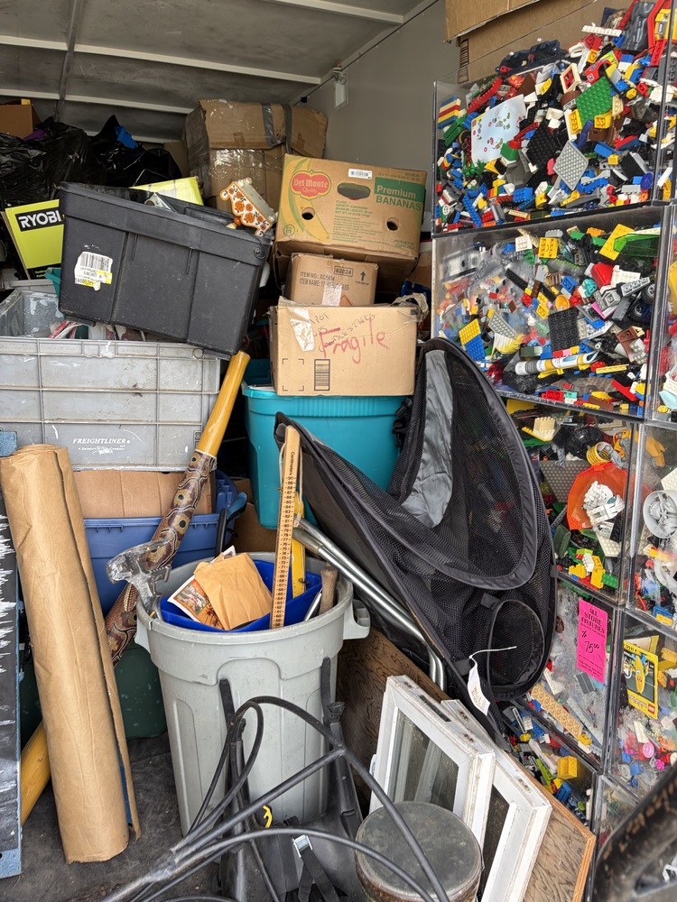 3004 - StorageMart St Thomas  auction IB-2638 50